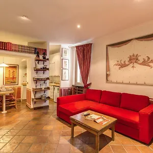 Lovely Flat By The Trevi Fountain Apartamento Roma